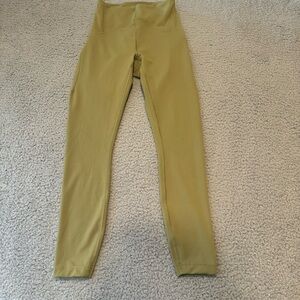 Lululemon InStill High-Rise Tight 25"Bronze Green Yoga Size 4